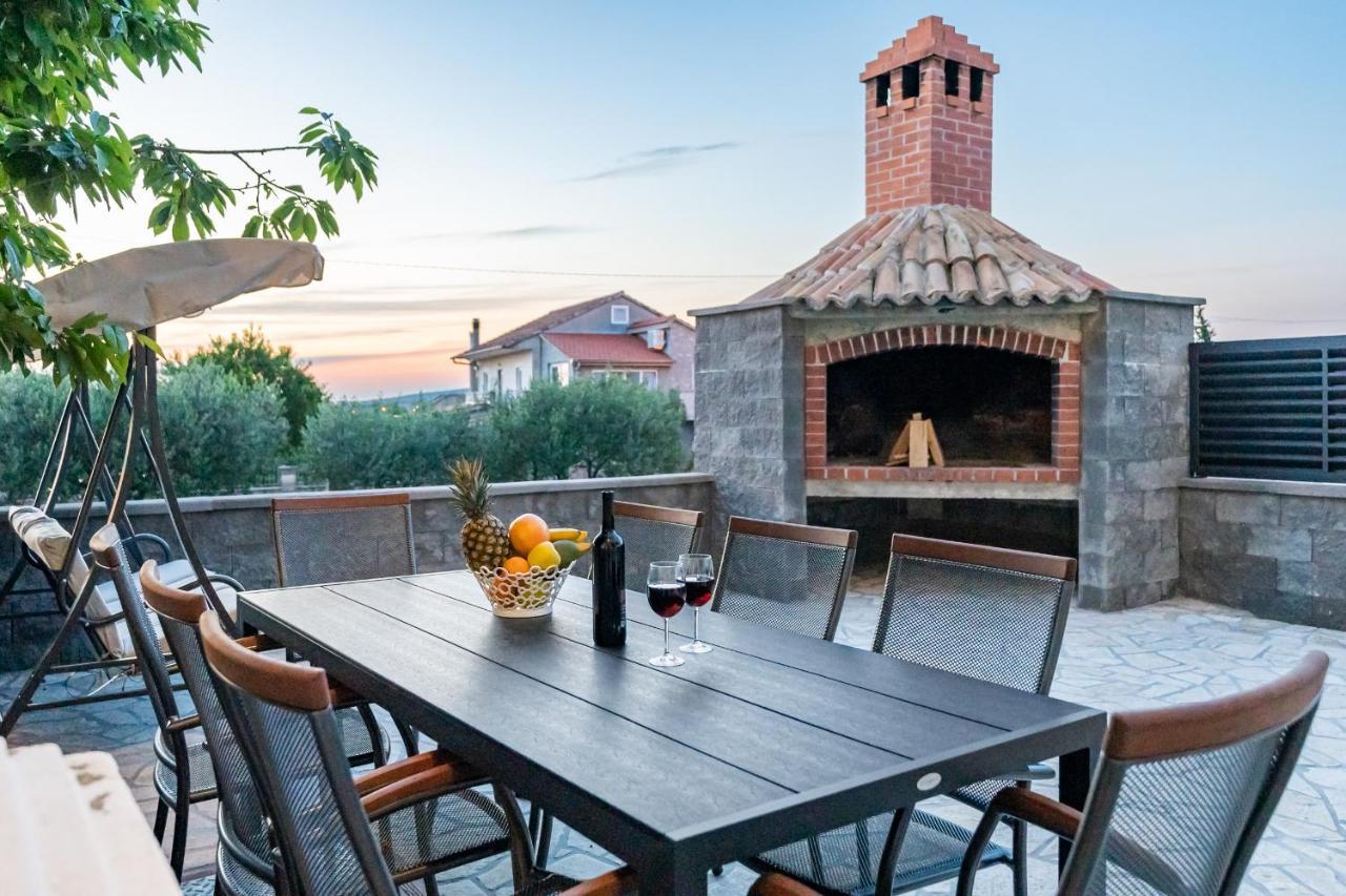 Apartment Miruna S Bazenom Donje Rastane 外观 照片