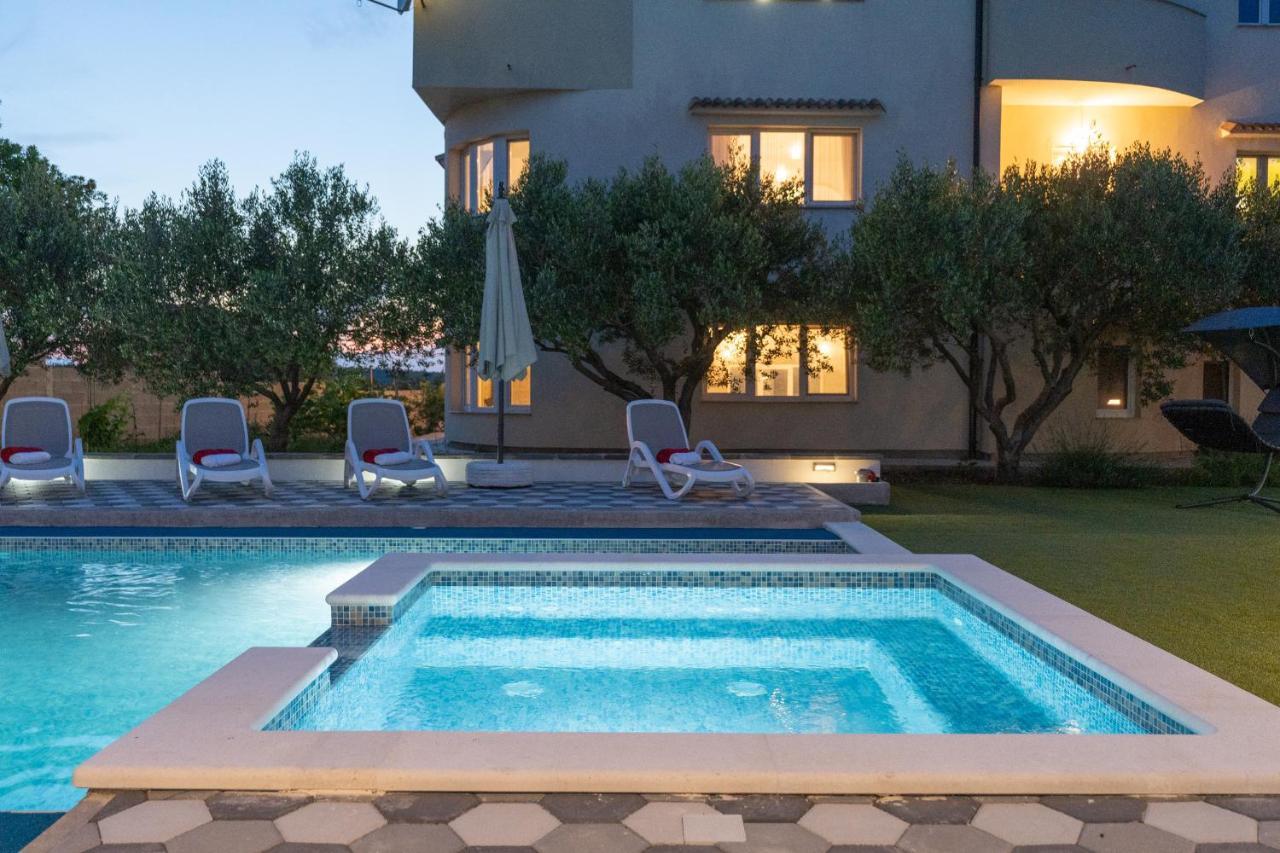 Apartment Miruna S Bazenom Donje Rastane 外观 照片